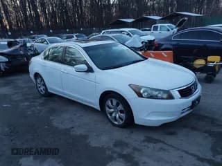 ✅ 2009 Honda Accord EX-L • VIN: 1HGCP26829A114012 • Lot: 43835337. Wystawiony na IAAI z przebiegiem 200 814 mil. Bezpłatny archiwum sprzedaży aukcyjnych z USA i szczegółowy raport historii pojazdu na DreamBid. Zdjęcie 1.