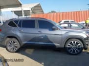✅ 2022 Volkswagen Atlas SE • VIN: 1V2KR2CA9NC556746 • Лот: 43641371. Опубликован ранее на IAAI с пробегом 43 766 миль. Бесплатный доступ к архиву аукционных продаж из США и подробный отчёт об истории автомобиля на DreamBid. Изображение 14.