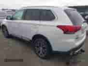 2018 Mitsubishi Outlander SE with VIN JA4AD3A31JZ068236, listed as a IAAI auction lot 40917348 with 144,529 mi miles and . Bid and sale history available at DreamBid. Image 3.