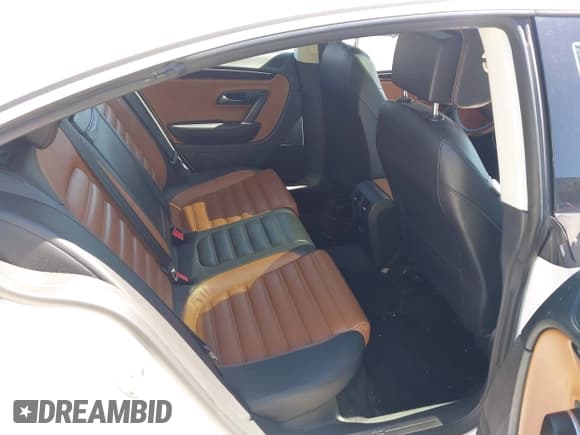 ✅ 2014 Volkswagen CC Executive • VIN: WVWRP7AN4EE507919 • Lot: 42990421. Listed on IAAI with 106,338 mi. Free auction sales archive from the USA and detailed vehicle history report at DreamBid. Image 8.