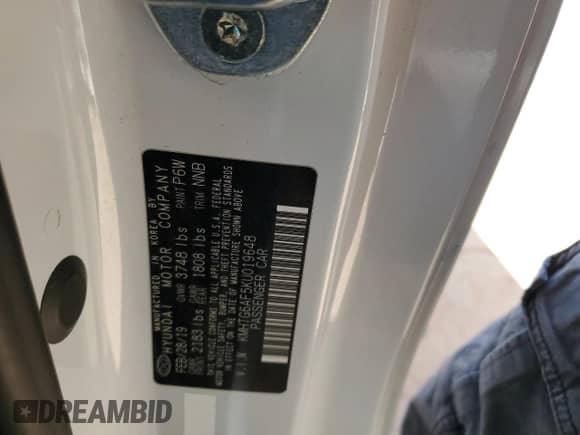 2019 Hyundai Veloster Premium z VIN KMHTG6AF5KU019648, wystawiony jako Copart lot #83897644 z przebiegiem 79 636 mil mil oraz Szkoda całkowita • Salvage title. Historia ofert i sprzedaży dostępna na DreamBid. Obrazek 12.