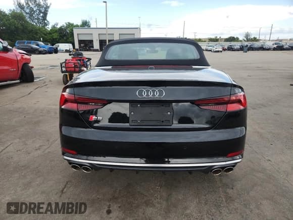 ✅ 2019 Audi S5 Premium Plus • VIN: WAUY4GF5XKN009424 • Lot: 70872945. Wystawiony na Copart z przebiegiem 10 008 mil. Bezpłatny archiwum sprzedaży aukcyjnych z USA i szczegółowy raport historii pojazdu na DreamBid. Zdjęcie 6.