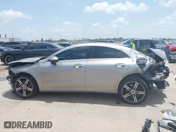 2020 Mercedes-Benz CLA 250 with VIN W1K5J4GB9LN084057, listed as a IAAI auction lot 42713494 with 61,808 mi miles and . Bid and sale history available at DreamBid. Image 14.