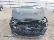 ✅ 2018 Ford Mustang EcoBoost • VIN: 1FA6P8TH6J5137427 • Lot: 43382223. Wystawiony na IAAI z przebiegiem 106 510 mil. Bezpłatny archiwum sprzedaży aukcyjnych z USA i szczegółowy raport historii pojazdu na DreamBid. Zdjęcie 12.