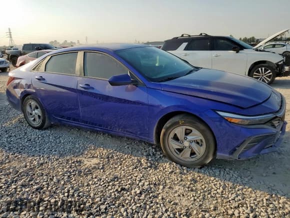 ✅ 2025 Hyundai Elantra SE • VIN: KMHLL4DG0SU957934 • Lot: 80904075. Listed on Copart with 14,060 mi. Free auction sales archive from the USA and detailed vehicle history report at DreamBid. Image 4.