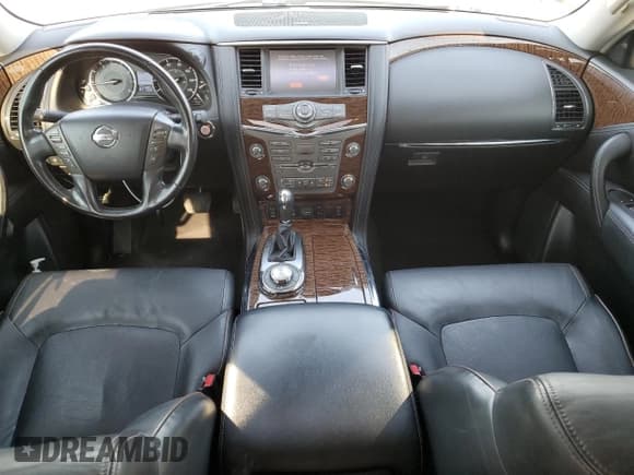 ✅ 2020 Nissan Armada SL • VIN: JN8AY2NC5L9617278 • Lot: 68917685. Wystawiony na Copart z przebiegiem 119 960 mil. Bezpłatny archiwum sprzedaży aukcyjnych z USA i szczegółowy raport historii pojazdu na DreamBid. Zdjęcie 8.