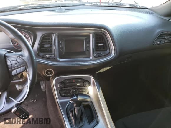 ✅ 2017 Dodge Challenger SXT • VIN: 2C3CDZAG7HH558683 • Lot: 36436673. Wystawiony na Copart z przebiegiem 130 623 mil. Bezpłatny archiwum sprzedaży aukcyjnych z USA i szczegółowy raport historii pojazdu na DreamBid. Zdjęcie 8.