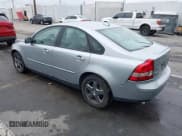 ✅ 2007 Volvo S40 2.5L Turbo • VIN: YV1MH682372311062 • Lot: 42175052. Listed on IAAI with 130,254 mi. Free auction sales archive from the USA and detailed vehicle history report at DreamBid. Image 3.