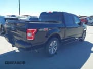 ✅ 2018 Ford F-150 XL • VIN: 1FTEW1CP4JKF13972 • Lot: 43540872. Wystawiony na IAAI z przebiegiem 166 562 mil. Bezpłatny archiwum sprzedaży aukcyjnych z USA i szczegółowy raport historii pojazdu na DreamBid. Zdjęcie 4.