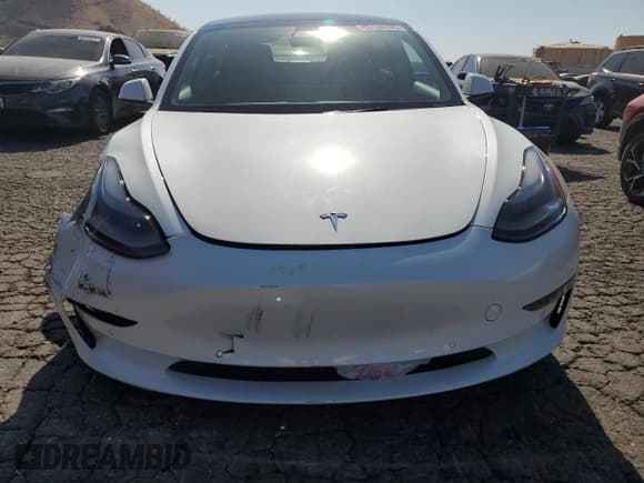 ✅ 2022 Tesla Model 3 Long Range • VIN: 5YJ3E1EB4NF163662 • Lot: 69128195. Wystawiony na Copart z przebiegiem 56 018 mil. Bezpłatny archiwum sprzedaży aukcyjnych z USA i szczegółowy raport historii pojazdu na DreamBid. Zdjęcie 5.