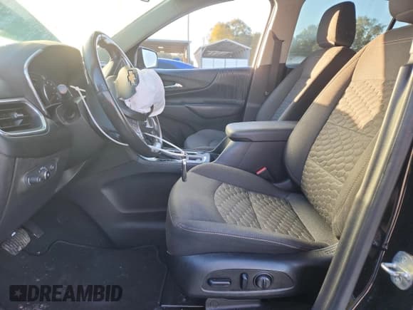 ✅ 2020 Chevrolet Equinox LT • VIN: 3GNAXJEV7LL143505 • Лот: 87362195. Опубликован ранее на Copart с пробегом 93 939 миль. Бесплатный доступ к архиву аукционных продаж из США и подробный отчёт об истории автомобиля на DreamBid. Изображение 7.