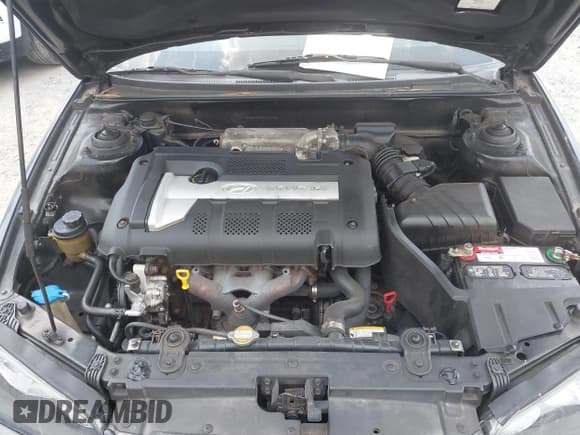 ✅ 2006 Hyundai Elantra GLS • VIN: KMHDN46D86U203705 • Lot: 42698406. Wystawiony na IAAI z przebiegiem 201 967 mil. Bezpłatny archiwum sprzedaży aukcyjnych z USA i szczegółowy raport historii pojazdu na DreamBid. Zdjęcie 10.