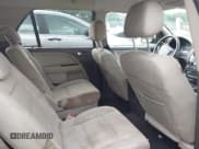 ✅ 2008 Ford Taurus X SEL • VIN: 1FMDK02W98GA29752 • Lot: 42485318. Listed on IAAI with 234,259 mi. Free auction sales archive from the USA and detailed vehicle history report at DreamBid. Image 8.