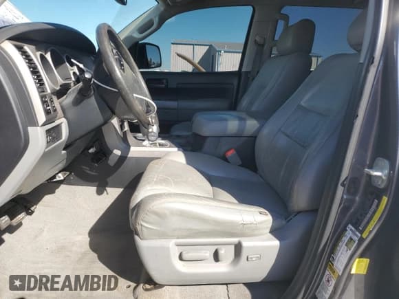 ✅ 2011 Toyota Tundra • VIN: 5TFEY5F17BX113692 • Лот: 87287835. Опубликован ранее на Copart с пробегом 307 673 миль. Бесплатный доступ к архиву аукционных продаж из США и подробный отчёт об истории автомобиля на DreamBid. Изображение 7.