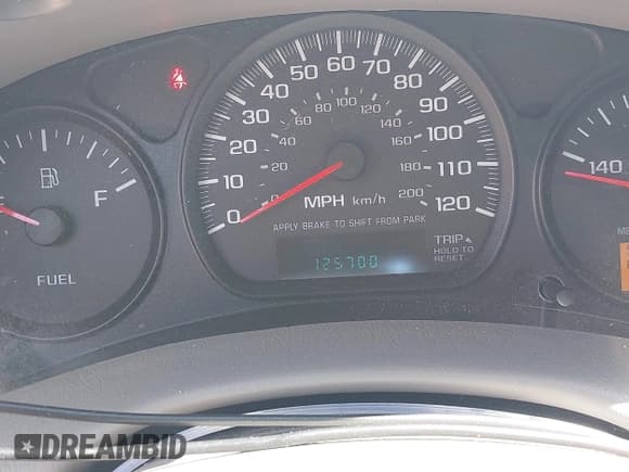 ✅ 2004 Chevrolet Impala • VIN: 2G1WF52E049452646 • Lot: 42841541. Wystawiony na IAAI z przebiegiem 125 700 mil. Bezpłatny archiwum sprzedaży aukcyjnych z USA i szczegółowy raport historii pojazdu na DreamBid. Zdjęcie 15.