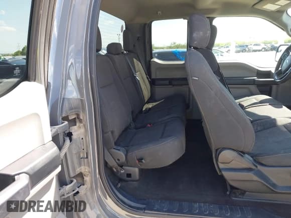 ✅ 2020 Ford F-150 XL • VIN: 1FTEX1CP4LFA18034 • Lot: 42526312. Listed on IAAI with 75,631 mi. Free auction sales archive from the USA and detailed vehicle history report at DreamBid. Image 8.