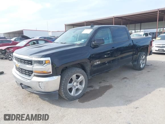 ✅ 2018 Chevrolet Silverado 1500 LT • VIN: 3GCPCREC9JG405137 • Lot: 43514530. Wystawiony na IAAI z przebiegiem 160 339 mil. Bezpłatny archiwum sprzedaży aukcyjnych z USA i szczegółowy raport historii pojazdu na DreamBid. Zdjęcie 17.
