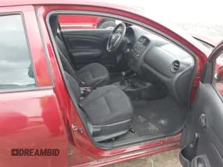 ✅ 2017 Nissan Versa S Plus • VIN: 3N1CN7AP0HL803900 • Лот: 43640601. Опубликован ранее на IAAI с пробегом 192 910 миль. Бесплатный доступ к архиву аукционных продаж из США и подробный отчёт об истории автомобиля на DreamBid. Изображение 5.