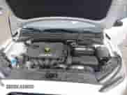 2019 Hyundai Veloster 2.0 z VIN KMHTG6AF7KU017934, wystawiony jako IAAI lot #41700835 z przebiegiem 50 594 mil mil oraz . Historia ofert i sprzedaży dostępna na DreamBid. Obrazek 10.