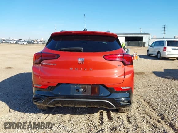 ✅ 2024 Buick Encore GX Sport Touring • VIN: KL4AMDSL9RB170926 • Lot: 43411120. Wystawiony na IAAI z przebiegiem 17 178 mil. Bezpłatny archiwum sprzedaży aukcyjnych z USA i szczegółowy raport historii pojazdu na DreamBid. Zdjęcie 16.