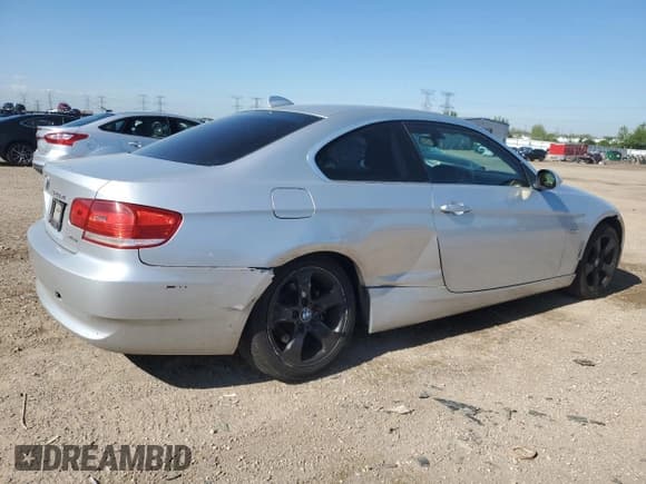 ✅ 2007 BMW 3 Series 328xi • VIN: WBAWC33517PD06703 • Lot: 58221425. Listed on Copart with 123,690 mi. Free auction sales archive from the USA and detailed vehicle history report at DreamBid. Image 3.