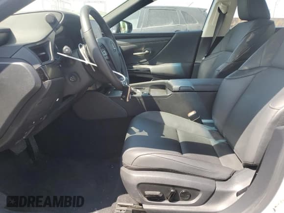 ✅ 2023 Lexus ES 250 • VIN: 58AD11D19PU010511 • Lot: 80520915. Wystawiony na Copart z przebiegiem 27 179 mil. Bezpłatny archiwum sprzedaży aukcyjnych z USA i szczegółowy raport historii pojazdu na DreamBid. Zdjęcie 7.