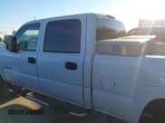 ✅ 2005 Chevrolet Silverado 2500HD LT • VIN: 1GCHC23U75F883040 • Lot: 43643562. Wystawiony na IAAI z przebiegiem 268 370 mil. Bezpłatny archiwum sprzedaży aukcyjnych z USA i szczegółowy raport historii pojazdu na DreamBid. Zdjęcie 14.