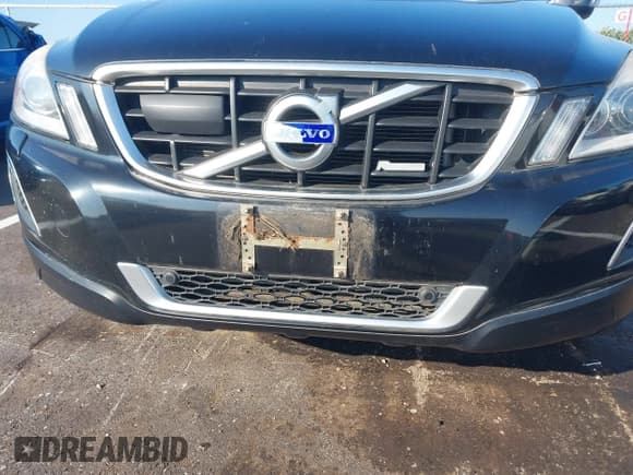 ✅ 2012 Volvo XC60 3.0L • VIN: YV4902DZ4C2317152 • Lot: 42885790. Listed on IAAI with 89,314 mi. Free auction sales archive from the USA and detailed vehicle history report at DreamBid. Image 6.