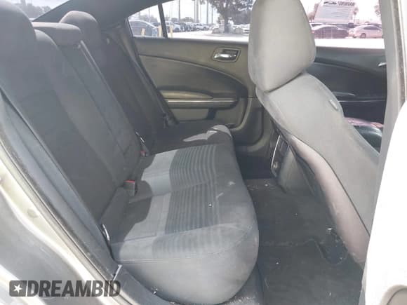 ✅ 2011 Dodge Charger SE • VIN: 2B3CL3CG3BH584702 • Lot: 42901882. Listed on IAAI with 218,277 mi. Free auction sales archive from the USA and detailed vehicle history report at DreamBid. Image 8.