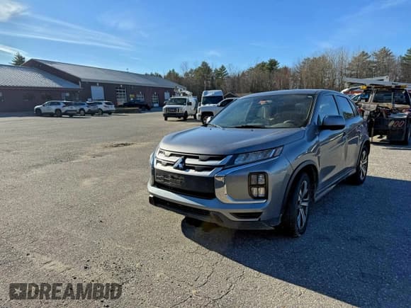 ✅ 2020 Mitsubishi Outlander ES • VIN: JA4AR3AUXLU026786 • Лот: 94503635. Опубликован ранее на Copart с пробегом 105 592 миль. Бесплатный доступ к архиву аукционных продаж из США и подробный отчёт об истории автомобиля на DreamBid. Изображение 2.