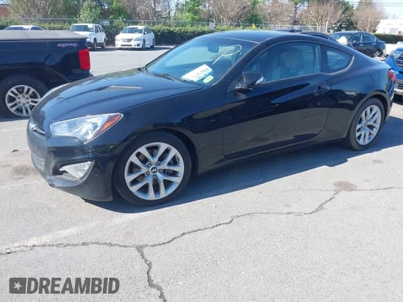 ✅ 2015 Hyundai Genesis Coupe 3.8L Base • VIN: KMHHT6KJ7FU126999 • Lot: 41867879. Wystawiony na IAAI z przebiegiem 111 297 mil. Bezpłatny archiwum sprzedaży aukcyjnych z USA i szczegółowy raport historii pojazdu na DreamBid. Zdjęcie 17.