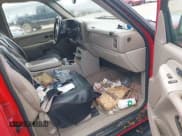 ✅ 2001 Chevrolet Suburban LT • VIN: 3GNEC16T01G219226 • Лот: 41984110. Опубликован ранее на IAAI с пробегом 284 511 миль. Бесплатный доступ к архиву аукционных продаж из США и подробный отчёт об истории автомобиля на DreamBid. Изображение 5.