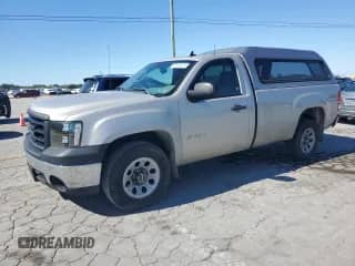 2007 GMC Sierra 1500 Work Truck with VIN 1GTEC14X67Z625860, listed as a Copart auction lot 86104225 with 118,452 mi miles and Salvage title. Bid and sale history available at DreamBid. Image 1.