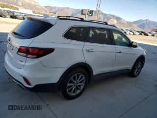 2017 Hyundai Santa Fe SE z VIN KM8SMDHF0HU232112, wystawiony jako Copart lot #90606685 z przebiegiem 143 686 mil mil oraz Czysty tytuł • Clean title. Historia ofert i sprzedaży dostępna na DreamBid. Obrazek 3.