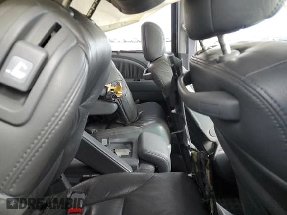 ✅ 2007 Honda Odyssey EX-L • VIN: 5FNRL38747B017459 • Lot: 85887845. Listed on Copart with 252,708 mi. Free auction sales archive from the USA and detailed vehicle history report at DreamBid. Image 11.