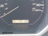 ✅ 2005 Lexus RX 330 • VIN: 2T2HA31U65C068993 • Лот: 43396671. Опубликован ранее на IAAI с пробегом 192 198 миль. Бесплатный доступ к архиву аукционных продаж из США и подробный отчёт об истории автомобиля на DreamBid. Изображение 15.