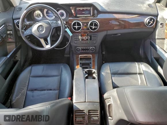 ✅ 2013 Mercedes-Benz GLK 350 • VIN: WDCGG5HB0DG148704 • Лот: 95131985. Опубликован ранее на Copart с пробегом 141 505 миль. Бесплатный доступ к архиву аукционных продаж из США и подробный отчёт об истории автомобиля на DreamBid. Изображение 8.