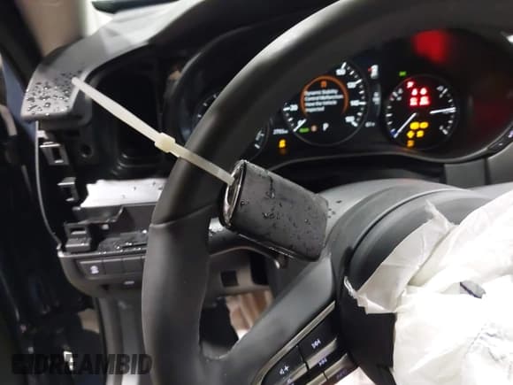 ✅ 2025 Mazda CX-50 Hybrid Premium Plus Package • VIN: 7MMVAAEW1SN102161 • Lot: 41846324. Wystawiony na IAAI z przebiegiem 2 793 mil. Bezpłatny archiwum sprzedaży aukcyjnych z USA i szczegółowy raport historii pojazdu na DreamBid. Zdjęcie 11.