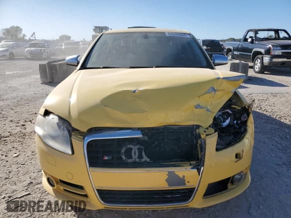 ✅ 2006 Audi S4 • VIN: WAUGL78E26A297822 • Lot: 89545665. Wystawiony na Copart z przebiegiem 173 015 mil. Bezpłatny archiwum sprzedaży aukcyjnych z USA i szczegółowy raport historii pojazdu na DreamBid. Zdjęcie 5.