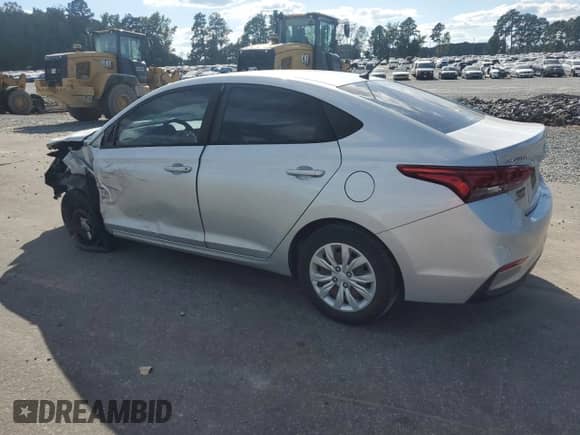 2019 Hyundai Accent SEL z VIN 3KPC24A38KE073537, wystawiony jako Copart lot #71301585 z przebiegiem 100 350 mil mil oraz Szkoda całkowita • Salvage title. Historia ofert i sprzedaży dostępna na DreamBid. Obrazek 2.