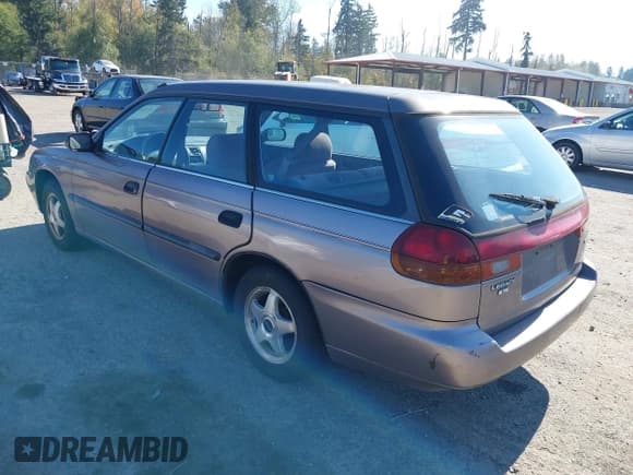 ✅ 1996 Subaru Legacy L • VIN: 4S3BK4352T7931614 • Lot: 43393950. Listed on IAAI with 223,906 mi. Free auction sales archive from the USA and detailed vehicle history report at DreamBid. Image 3.