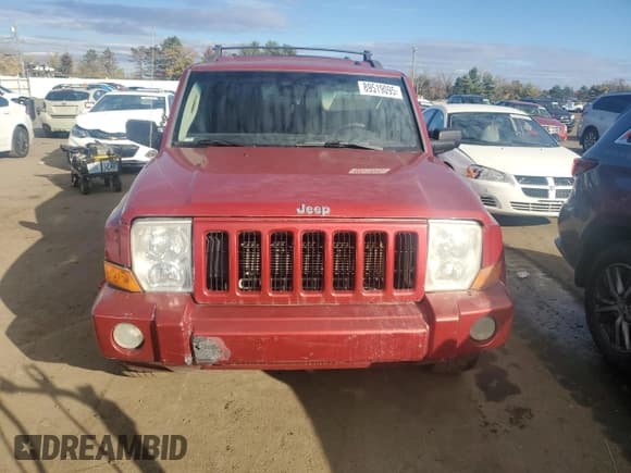 ✅ 2006 Jeep Commander • VIN: 1J8HG48N46C188933 • Lot: 89519095. Wystawiony na Copart z przebiegiem 187 985 mil. Bezpłatny archiwum sprzedaży aukcyjnych z USA i szczegółowy raport historii pojazdu na DreamBid. Zdjęcie 5.