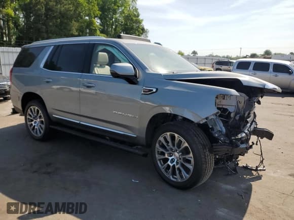 ✅ 2025 GMC Yukon Denali • VIN: 1GKS2DRL0SR252549 • Лот: 54913755. Опубликован ранее на Copart с пробегом 165 миль. Бесплатный доступ к архиву аукционных продаж из США и подробный отчёт об истории автомобиля на DreamBid. Изображение 4.