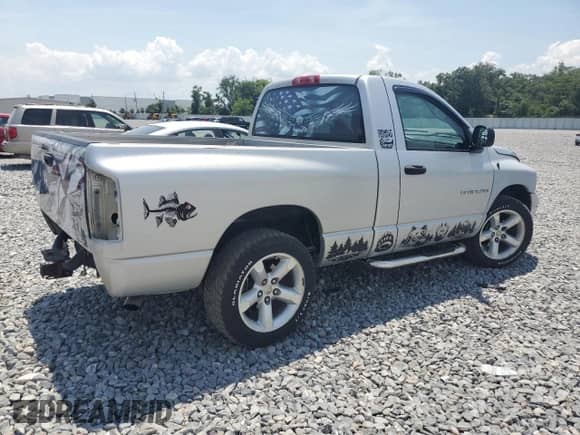2005 Dodge 1500 SLT z VIN 1D7HA16D25J605824, wystawiony jako Copart lot #57565545 z przebiegiem 259 398 mil mil oraz Szkoda całkowita • Salvage title. Historia ofert i sprzedaży dostępna na DreamBid. Obrazek 3.