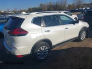 ✅ 2017 Nissan Rogue SV • VIN: 5N1AT2MV8HC780753 • Lot: 43519287. Listed on IAAI with 86,535 mi. Free auction sales archive from the USA and detailed vehicle history report at DreamBid. Image 4.