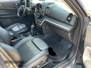 ✅ 2017 MINI Countryman Cooper S • VIN: WMZYT3C36H3D97910 • Lot: 53674275. Listed on Copart with 173,144 mi. Free auction sales archive from the USA and detailed vehicle history report at DreamBid. Image 5.