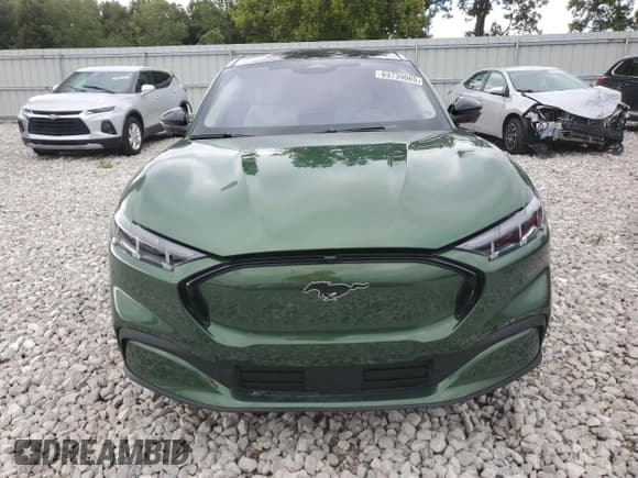 ✅ 2025 Ford Mustang Mach-E Premium • VIN: 3FMTK3SU7SMA10643 • Лот: 69739065. Опубликован ранее на Copart с пробегом Не указан. Бесплатный доступ к архиву аукционных продаж из США и подробный отчёт об истории автомобиля на DreamBid. Изображение 5.