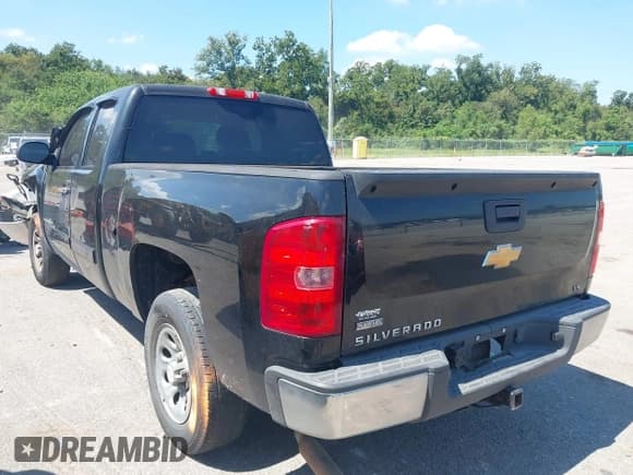 ✅ 2012 Chevrolet Silverado 1500 LS • VIN: 1GCRCREAXCZ122014 • Lot: 43258193. Wystawiony na IAAI z przebiegiem 114 935 mil. Bezpłatny archiwum sprzedaży aukcyjnych z USA i szczegółowy raport historii pojazdu na DreamBid. Zdjęcie 3.
