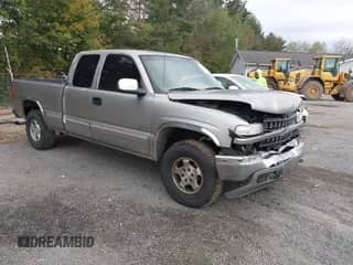 2000 Chevrolet Silverado 1500 LS с VIN 2GCEK19T4Y1297504, выставлен на аукционе IAAI как лот 43424133 с пробегом 279 718 миль миль и . История ставок и продаж доступна на DreamBid. Изображение 1.
