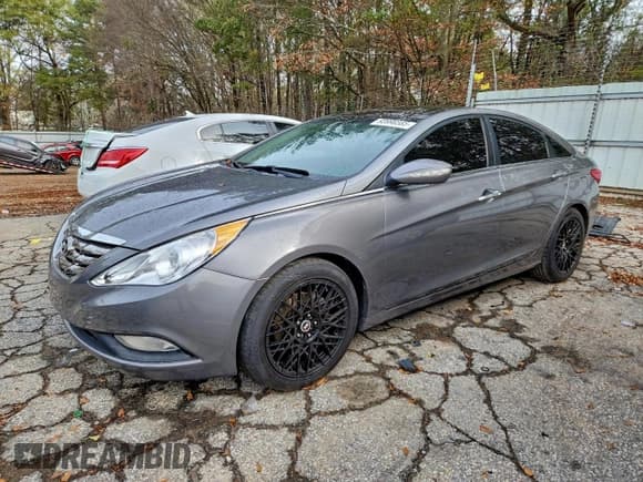 ✅ 2012 Hyundai Sonata Limited • VIN: 5NPEC4AB7CH325501 • Lot: 93996565. Listed on Copart with 170,982 mi. Free auction sales archive from the USA and detailed vehicle history report at DreamBid. Image 1.